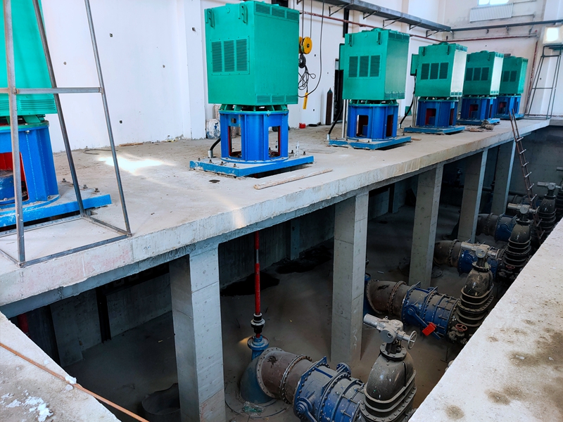 某排水泵站—高壓軟起動裝置、高壓SVG(圖2)